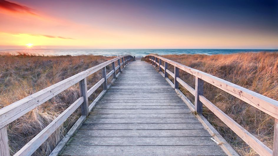 Steg Richtung Strand